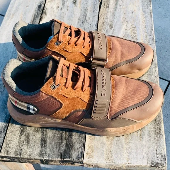 Burberry Ramsey Brown Sneakers - Picture 5 of 16